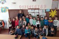Школярів на Львівщині навчали дбати про первоцвіти (фото)