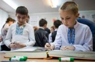 До Дня захисника України у школах області проводять патріотичні уроки