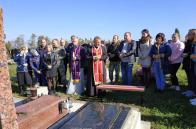 Учні Меденицької школи вшанували пам’ять загиблого воїна АТО Романа Сусяка