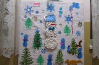 Учні школи Марії Покрови виготовили панно "Зима" і зимовий будиночок (фото)