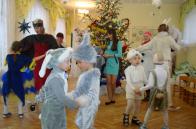 У НРЦ «Левеня» відбулося веселе новорічне свято