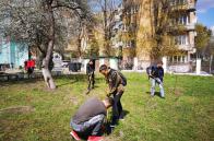 Студенти озеленили територію біля Львівського кооперативного коледжу економіки і права